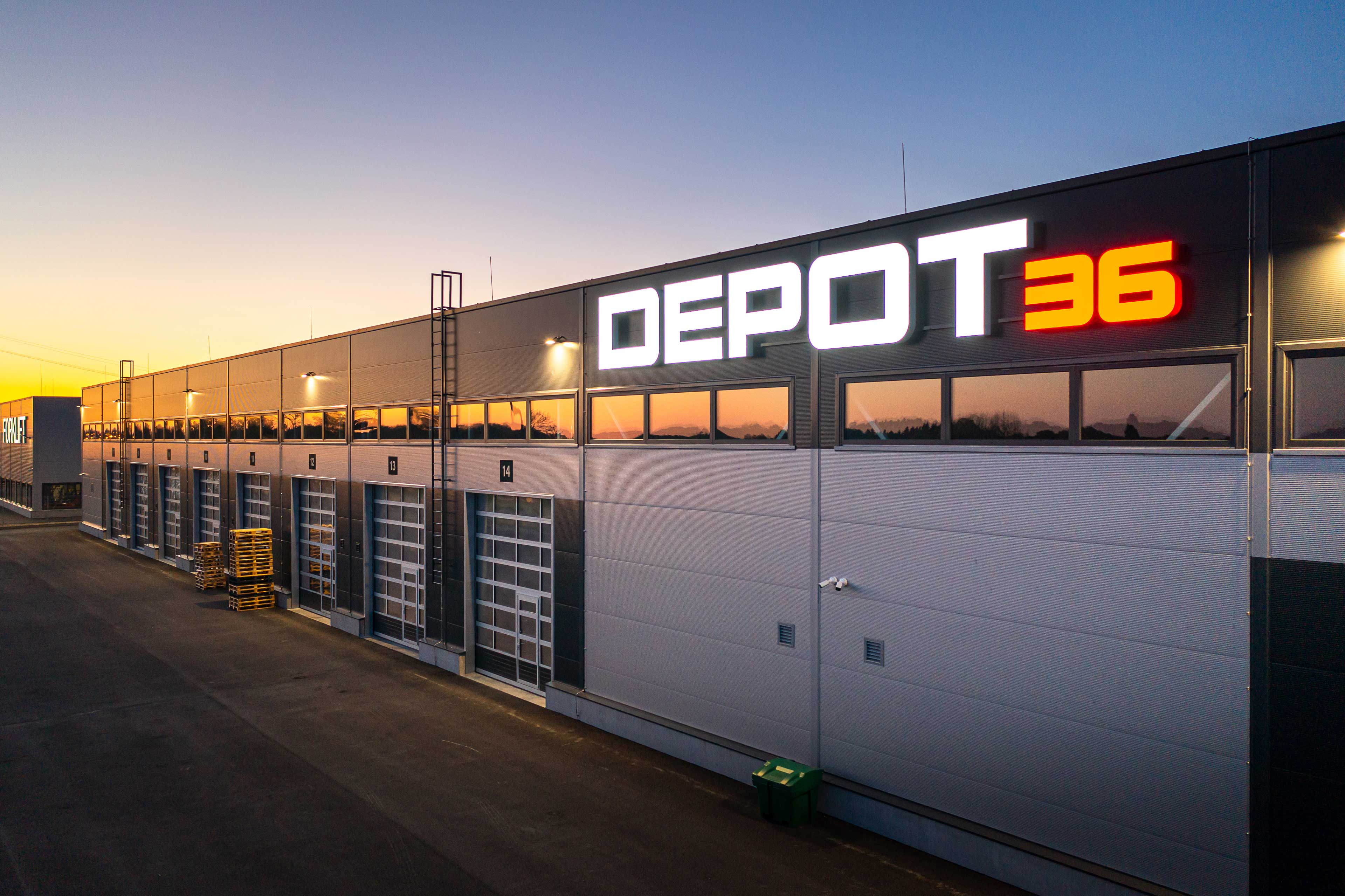 DEPOT36